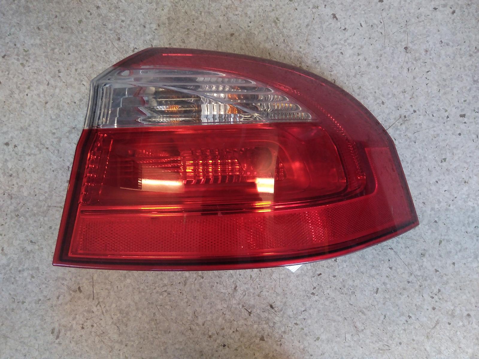 View Auto part Right Taillight Kia Rio 2015