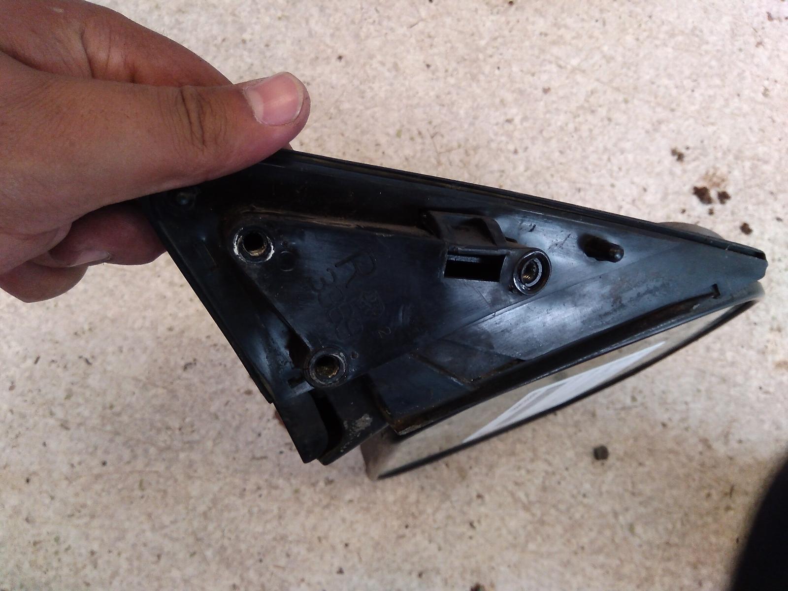 View Auto part Right Door Mirror Nissan Navara 1998