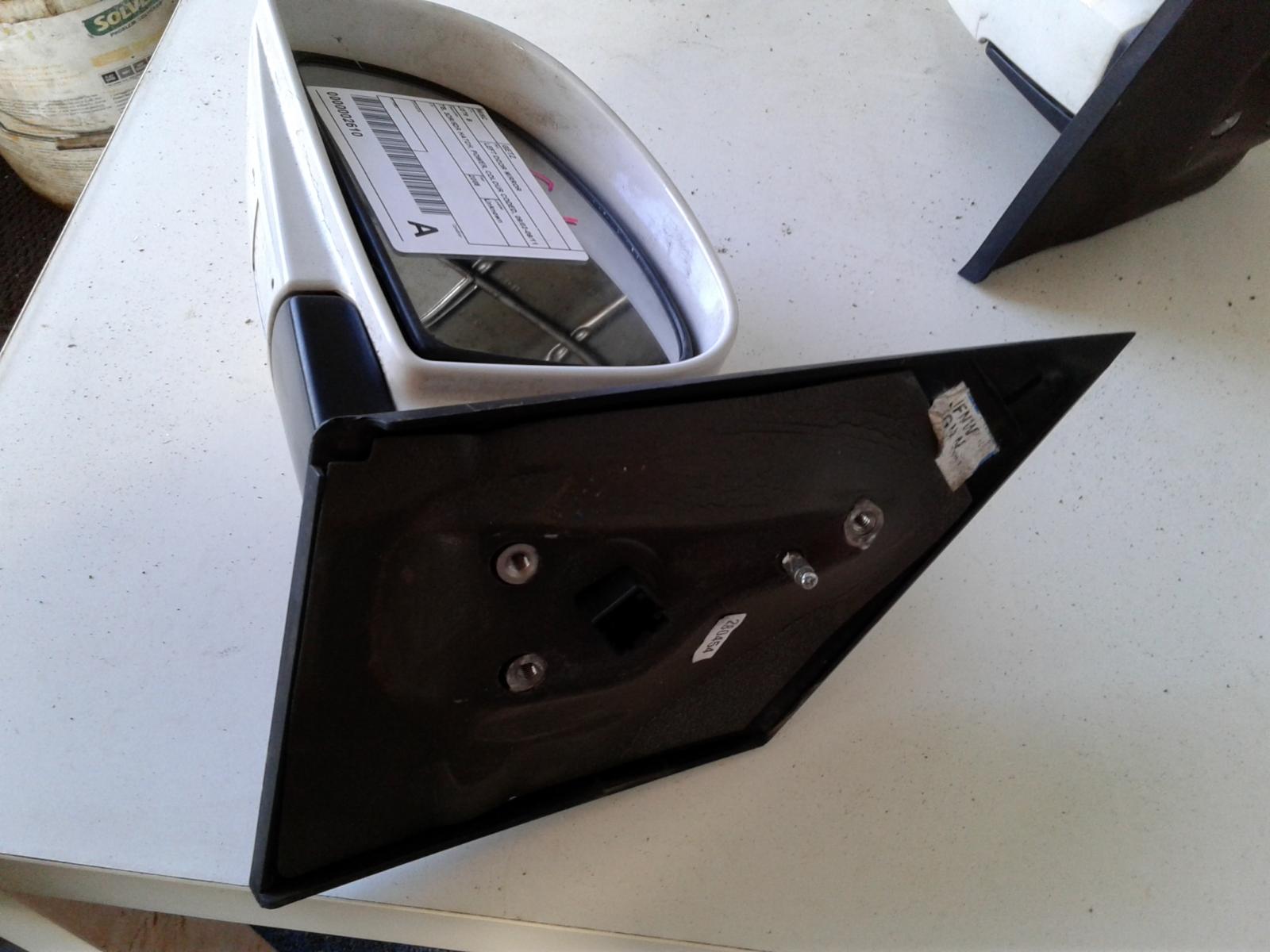 View Auto part Left Door Mirror Hyundai Getz 2008
