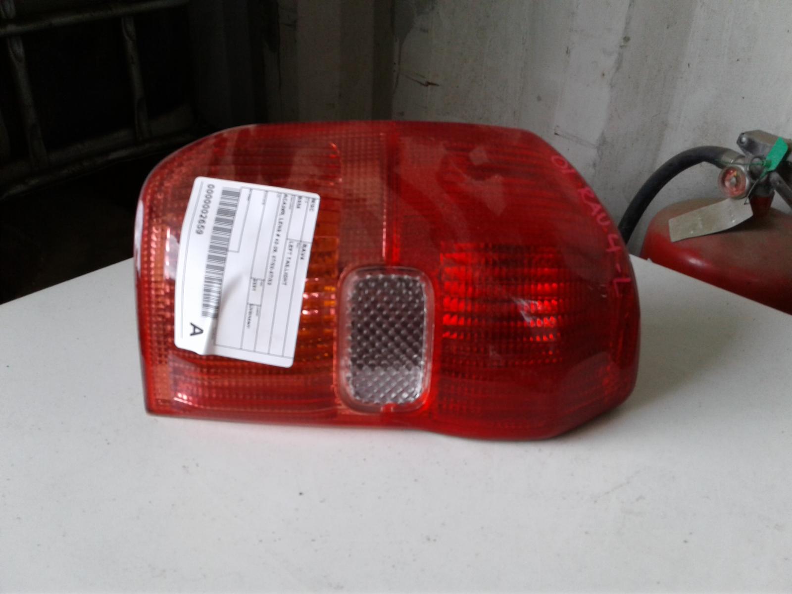 2001 Toyota Rav4 Left Taillight View Auto part Left Taillight Toyota Rav4 2001