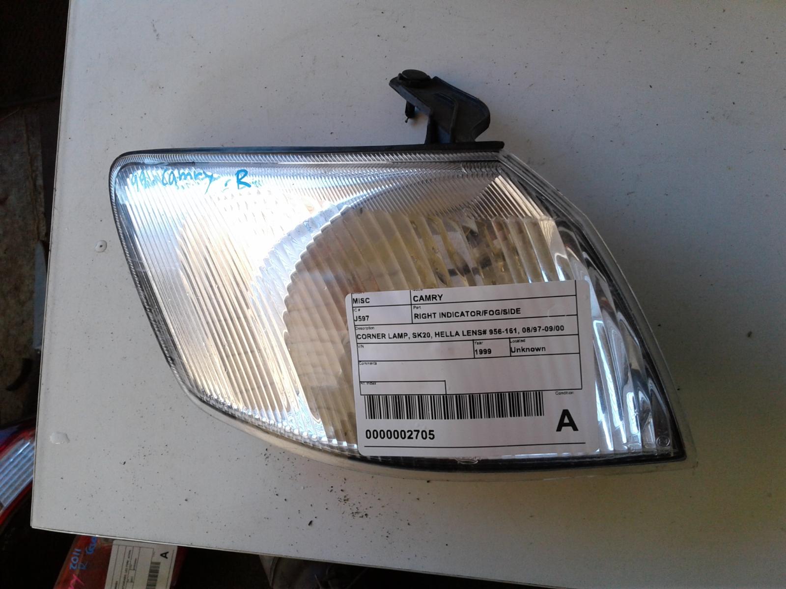 View Auto part Right Indicator/Fog/Side Toyota Camry 1999