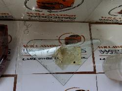 View Auto part Right Front 1/4 Door Glass Toyota Hilux 1985